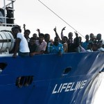 ​Włosi nie chcą statku z migrantami. Pomoc oferują Hiszpanie