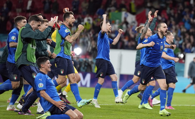 Włosi w finale Euro 2020. Pokonali Hiszpanów w rzutach karnych