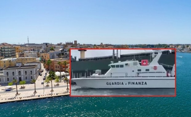 Włosi zatrzymują statek z Noworosyjska. Fałszerstwa i wyłączona identyfikacja