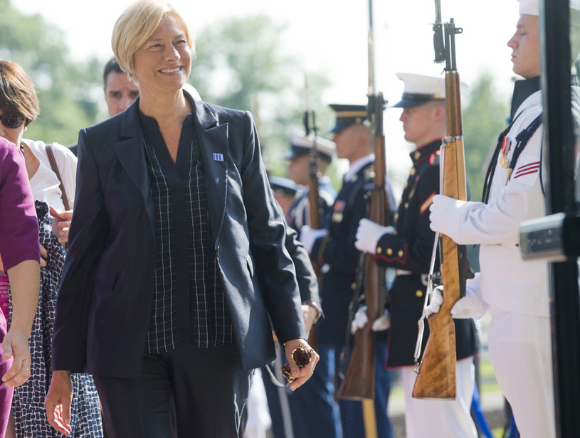 Włoska minister obrony Roberta Pinotti /AFP