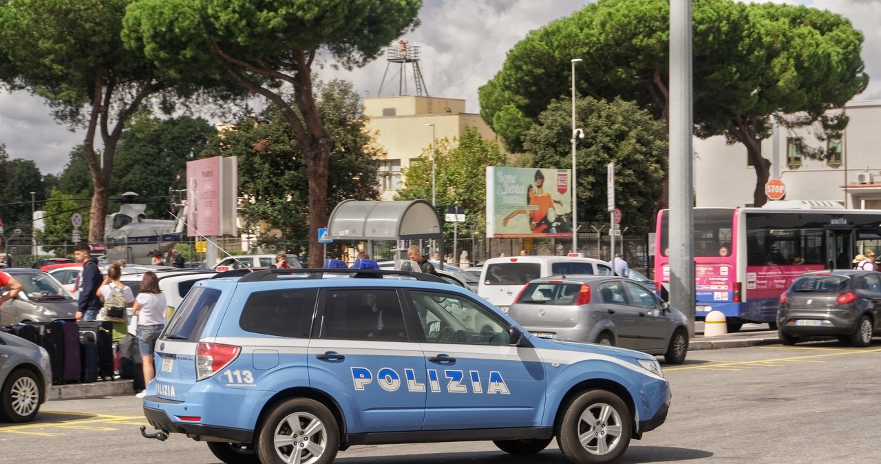 Włoska policja będzie pilnować ograniczeń prędkości /123RF/PICSEL
