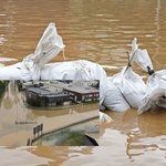 Włoska Vicenza pod wodą. Krytyczna sytuacja powodziowa