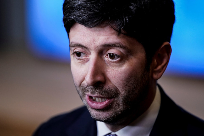 Włoski minister zdrowia Roberto Speranza /KENZO TRIBOUILLARD /AFP