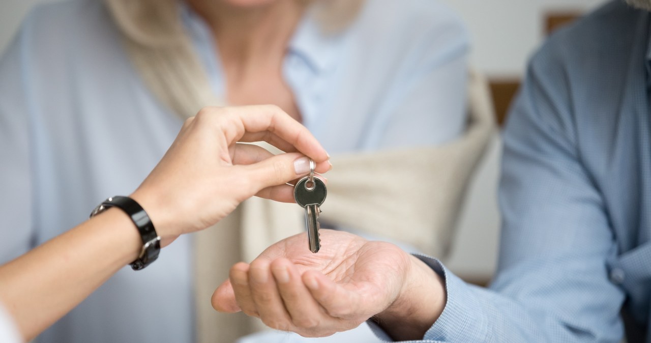 Włoski sąd cofnął obowiązek osobistego przekazywania turystom kluczy do apartamentów /123RF/PICSEL