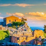 Włoskie miasteczko na Sycylii sprzedaje domy za bezcen. Walczy z demografią