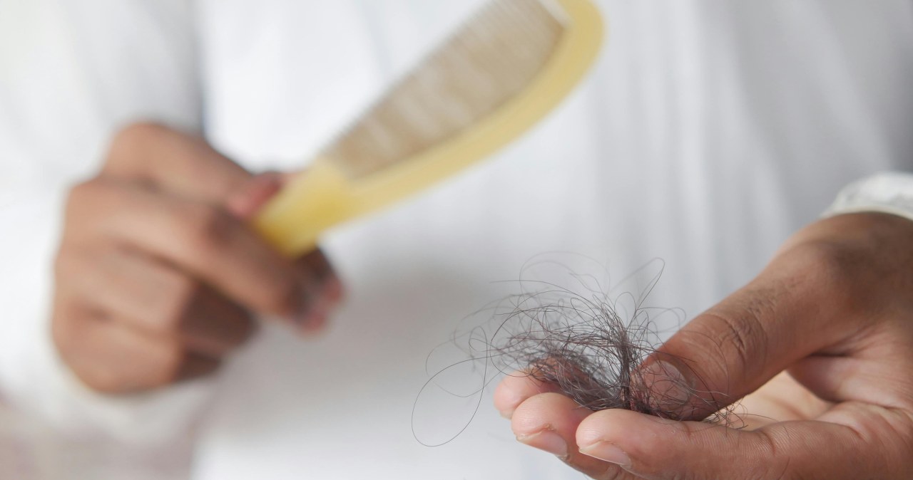 Włosy nie będą wypadać po domowej kuracji z kozieradką /Towfiqu Barbhuiya /pexels.com