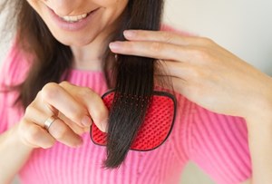 Seu cabelo ficará mais forte, sua pele ficará mais lisa e suas unhas não quebrarão mais. um ingrediente chave