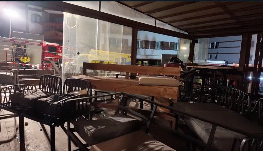 Wnętrze baru Le Constellation //KANTONSPOLIZEI WALLIS VS HANDOUT /PAP/EPA