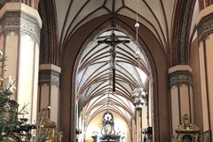 Wnętrze katedry we Fromboku