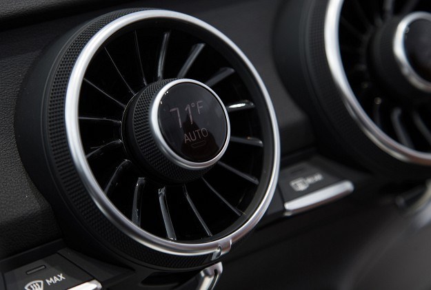 Wnętrze nowego Audi TT (2015) /Audi