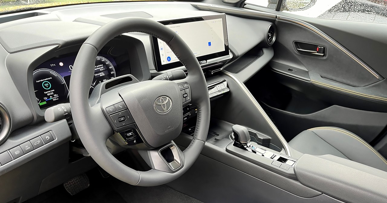 Wnętrze nowej Toyoty C-HR ma najlepsze wyciszenie w swojej klasie. /Krzysztof Mocek /INTERIA.PL