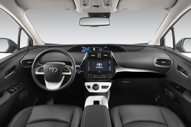 Wnętrze nowej Toyoty Prius /Informacja prasowa