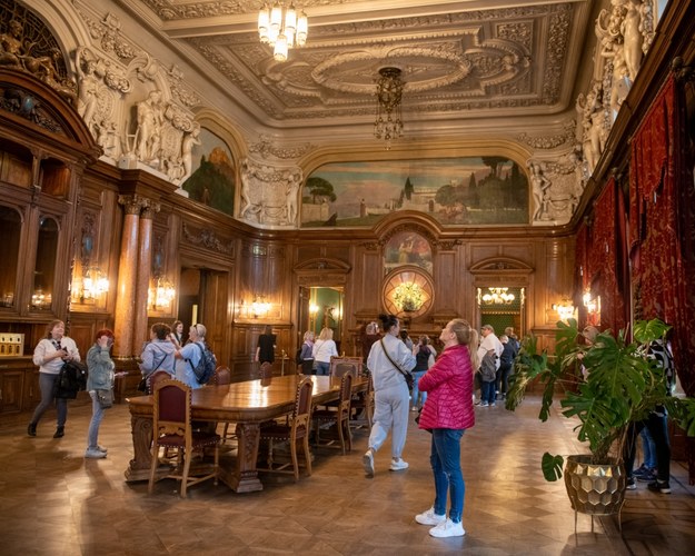 Wnętrze Pałacu Poznańskich będzie można zwiedzać z przewodnikiem w urodzinowy weekend Łodzi /fot. Paweł Łacheta / UMŁ /Materiały prasowe