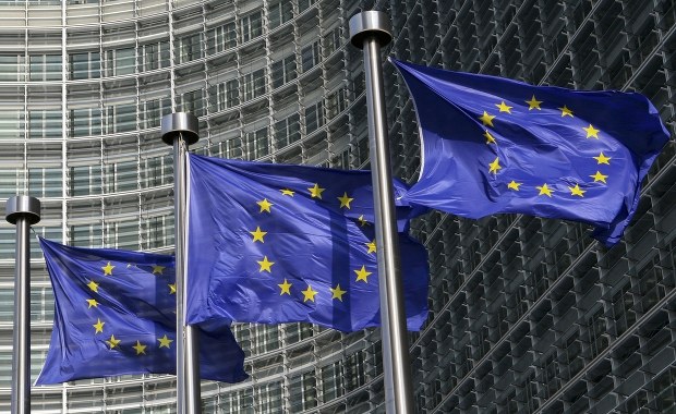 Wniosek o prawie 7 mld euro z KPO bez spełnienia "super kamieni milowych"?