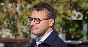 Wniosek o uchylenie ENA Marcina Romanowskiego. Wiadomo, gdzie przebywa