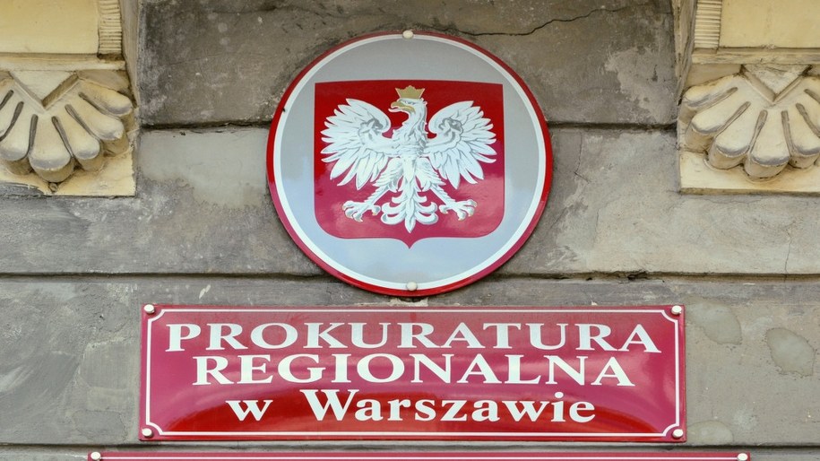 Wnioski o areszt po fali fałszywych alarmów. Zatrzymano dwie osoby /Shutterstock