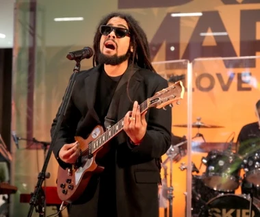 Wnuk Boba Marleya sięgnął po jego wielki przebój. "Ten przekaz nadal porusza świat"