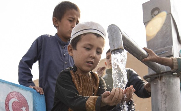 Woda czy jedzenie? Tę stolicę czeka walka o każdą kroplę