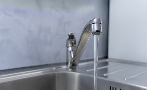 Woda w gminie Gąbin znów nie nadaje się do picia