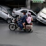 Woda wdzierała się do domów i hoteli. Zobacz szokujące nagrania