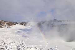 Wodospad Niagara częściowo zamarzł