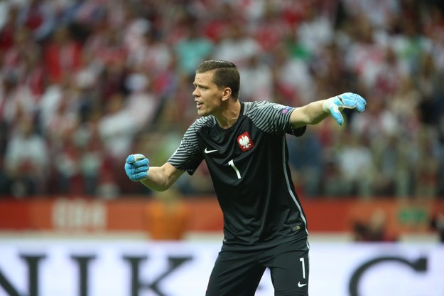 Wojciech Szczęsny w czerwcowym meczu reprezentacji Polski z Rumunią w eliminacjach MŚ 2018 /Leszek Szymański /PAP