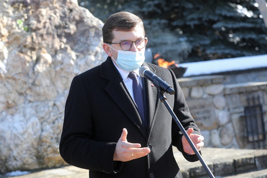 Wojewoda małopolski Łukasz Kmita / 	Grzegorz Momot    /PAP