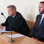 Wojewoda polecił zdjąć krzyż w sali urzędu. Jest wyrok