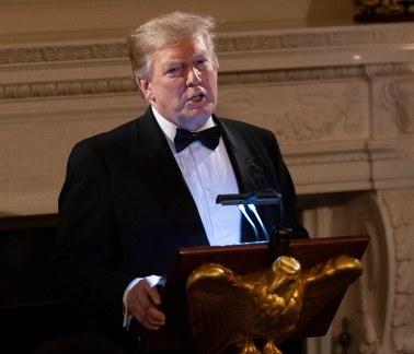 Wojna handlowa wygasa? Trump chce porozumienia z Chinami