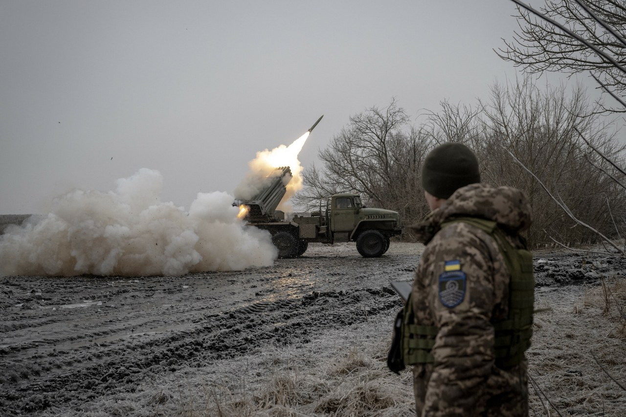 Wojna w Ukrainie: Sytuacja na froncie i perspektywy