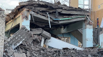 Wojna w Ukrainie: Szkoła w Kramatorsku po rosyjskim bombardowaniu miasta