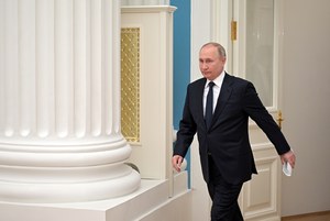 ​Wojna w Ukrainie. Wielka Brytania i USA obawiają się, że Putin użyje broni chemicznej