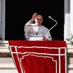 "Wojna zawsze jest porażką". Papież apeluje o zawieszenie broni w Izraelu