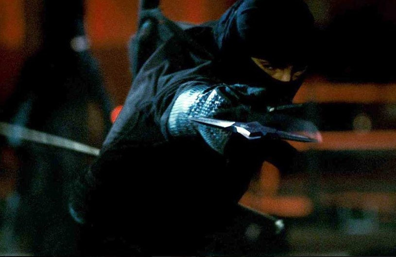 Wojowników ninja przypomniała nam... popkultura (kadr z filmu "Ninja Assasin") /materiały prasowe