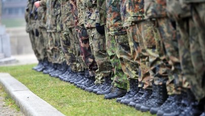 Wojsko w trybie pilnym powołuje rezerwistów