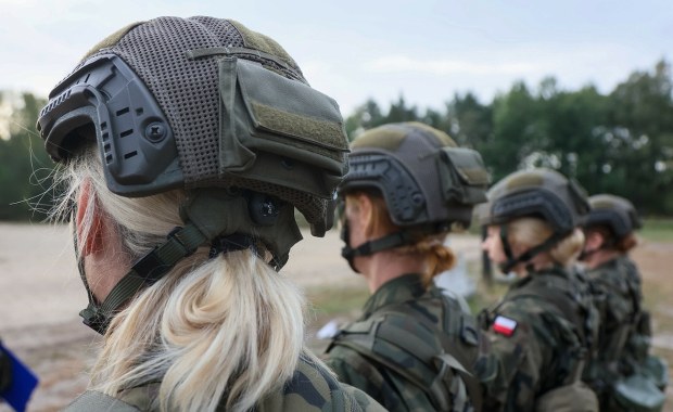 Wojsko wzywa kobiety i osoby po pięćdziesiątce. Zobacz, kogo obejmie kwalifikacja 2026