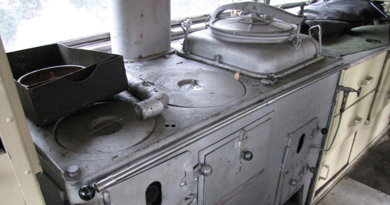 Wojskowe pojazdy wycofane ze służby na sprzedaż 