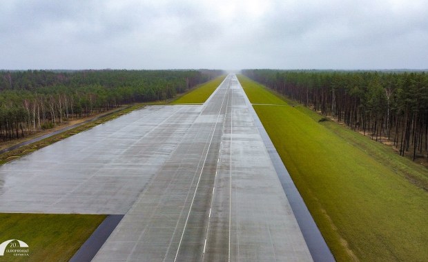 Wojskowe samoloty będą lądowały na drodze wojewódzkiej