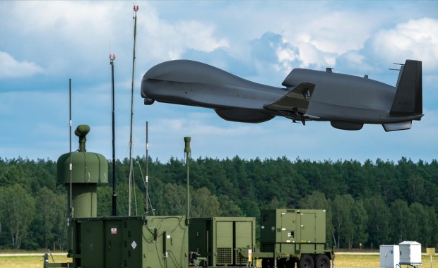 Wojskowy dron nad przesmykiem suwalskim. To była jedna z najdłuższych misji NATO