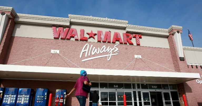 Wojskowymi zainteresował się Wal-Mart, potężna amerykańska sieć supermarketów /AFP