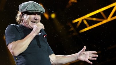Wokalista AC/DC traci słuch. Dyrektor Centrum Słuchu w Kajetanach zaprasza go na konsultacje