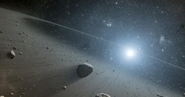 Wokół gwiazdy Wega również znajdują się pasy planetoid /NASA