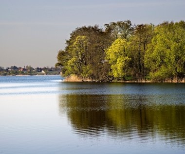 Wokół Jeziora Lednickiego odkryto ponad 600 zabytków 