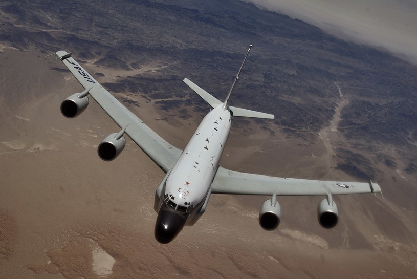Wokół obwodu kaliningradzkiego krąży amerykański Boeing RC-135. Dlaczego?