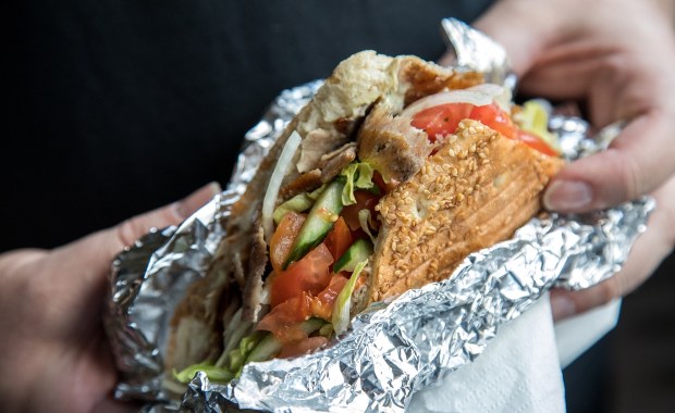 Wolą kebab od łapania złodziei? Poznańska policja pod lupą