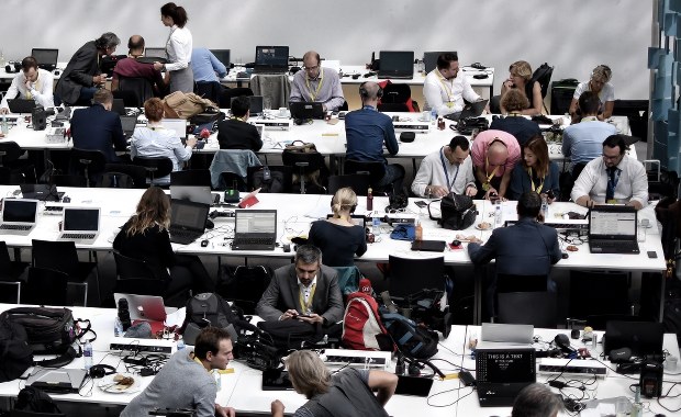 Wolne 12 listopada coraz bliżej. Mimo miażdżącej opinii biura legislacyjnego