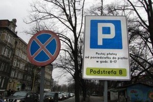 Wolno czy nie wolno parkować? /RMF