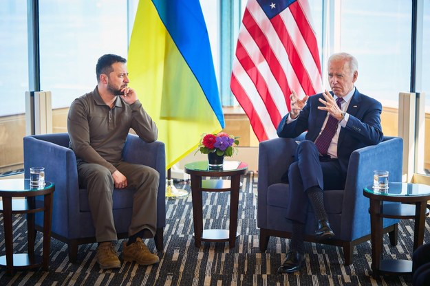 Wołodymyr Zełenski i Joe Biden /	Ukrainian President Press Office /PAP/Newscom