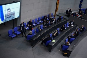 Wołodymyr Zełenski w Bundestagu. Nasi żołnierze bronią europejskich wartości bez waszego wsparcia