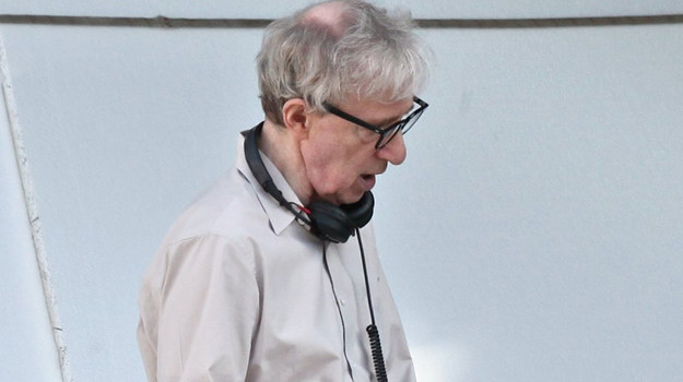 Woody Allen na planie swojego najnowszego filmu "Midnight in Paris" /materiały prasowe